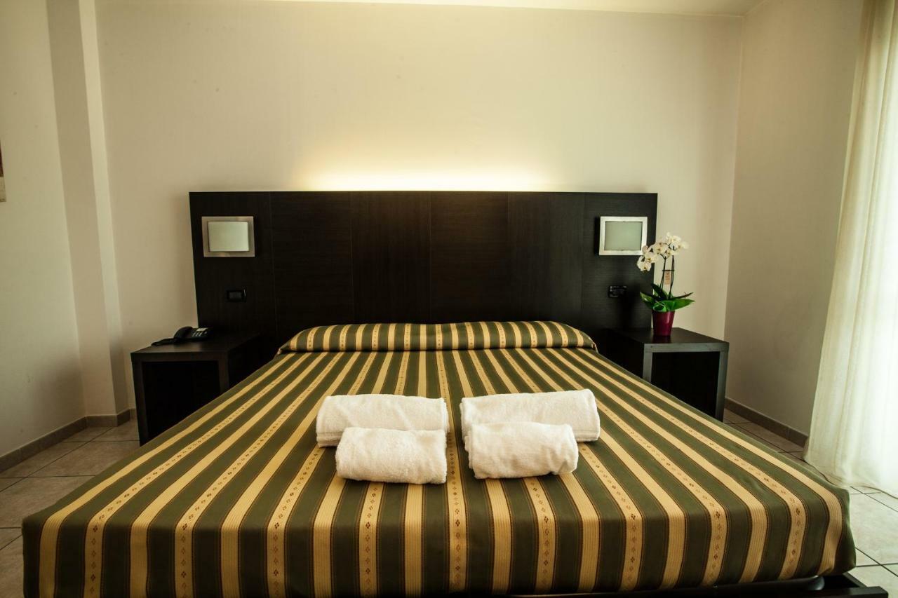 Hotel Davide 리볼리 외부 사진