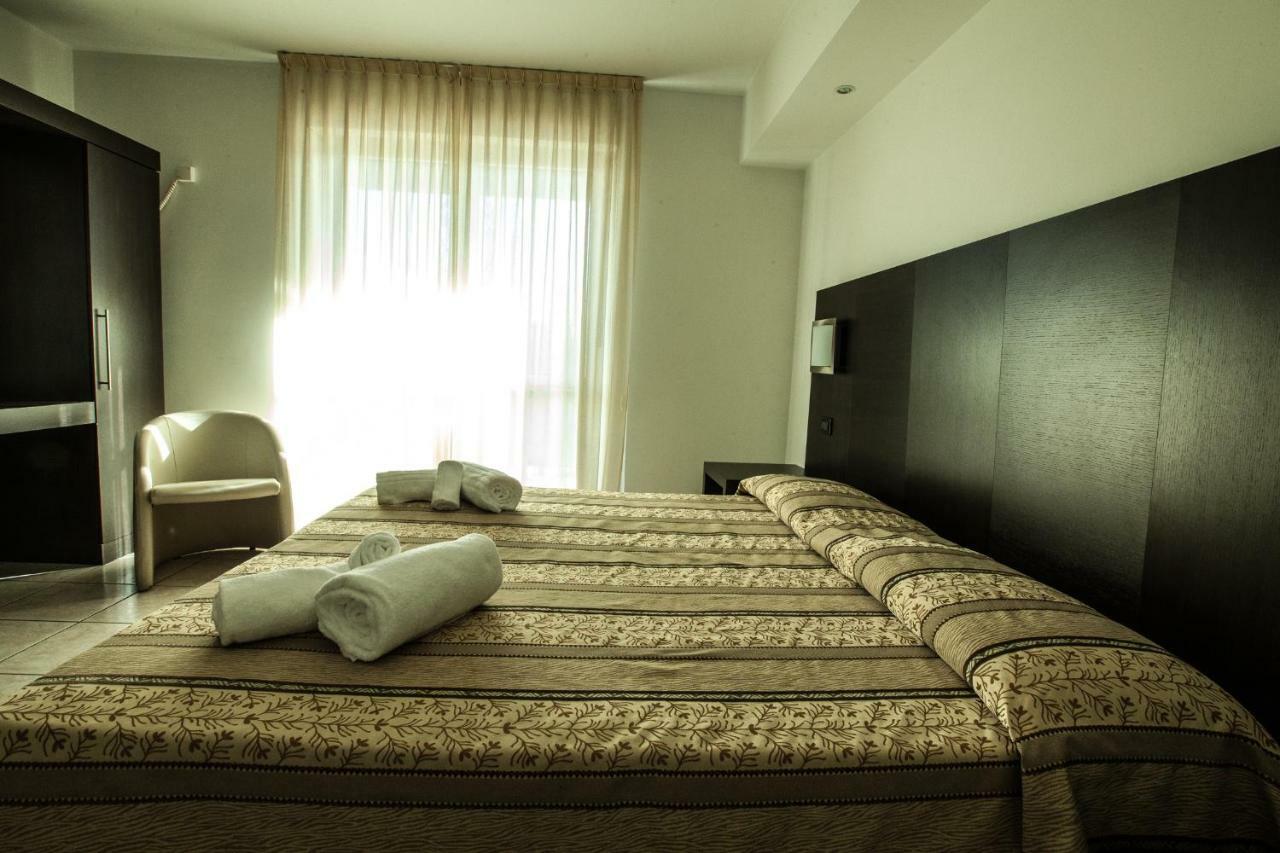 Hotel Davide 리볼리 외부 사진